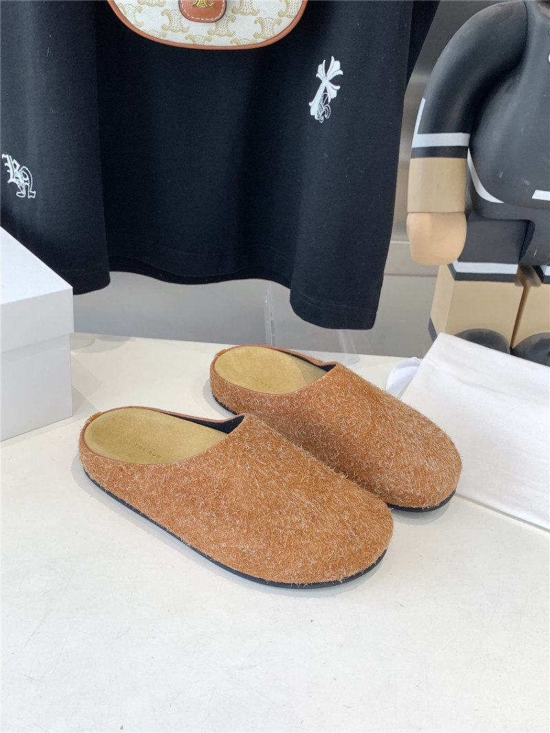 The R0w hugo slide in orange brush suede