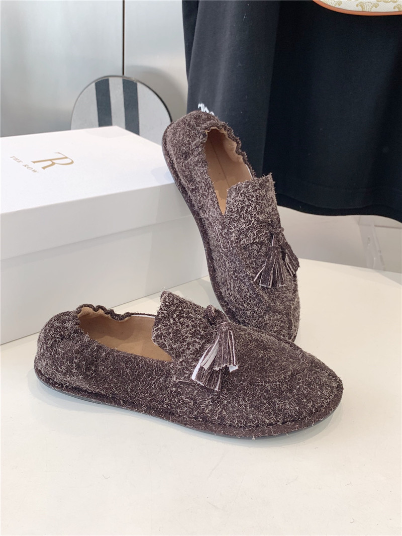 The R0w tassel flat loafers bordeaubergine in brush suede