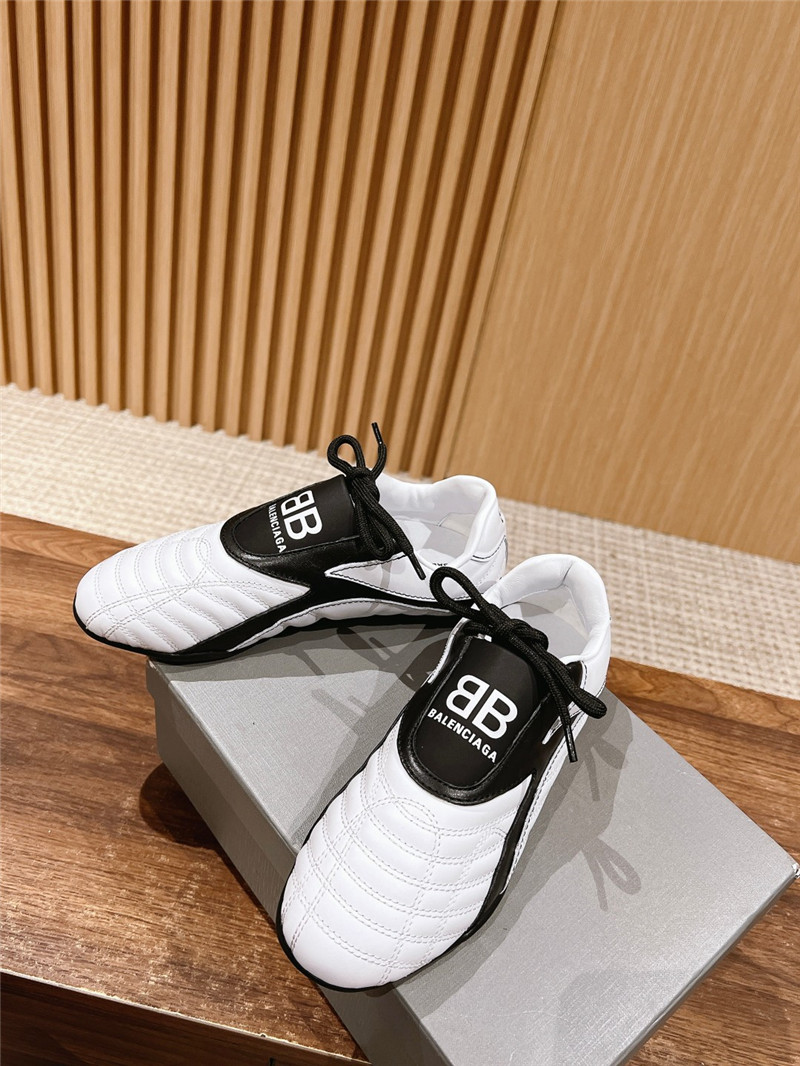 Ba1en*iaga zen sneaker white