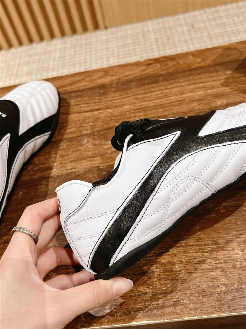 Ba1en*iaga zen sneaker white