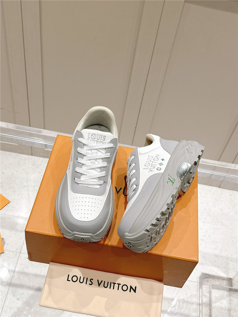 l0vis Vvtt0n run away sneaker gray white