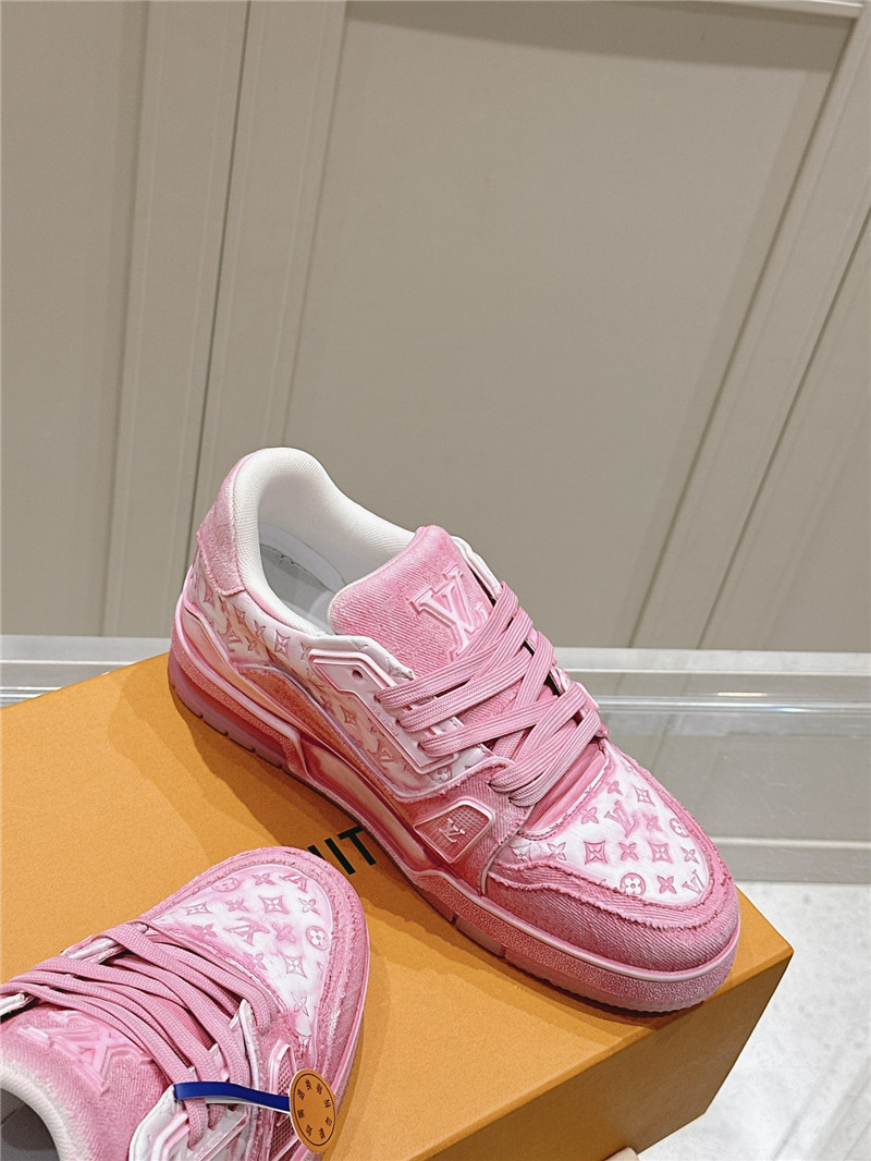 l0vis Vvtt0n lv trainer sneaker rose red
