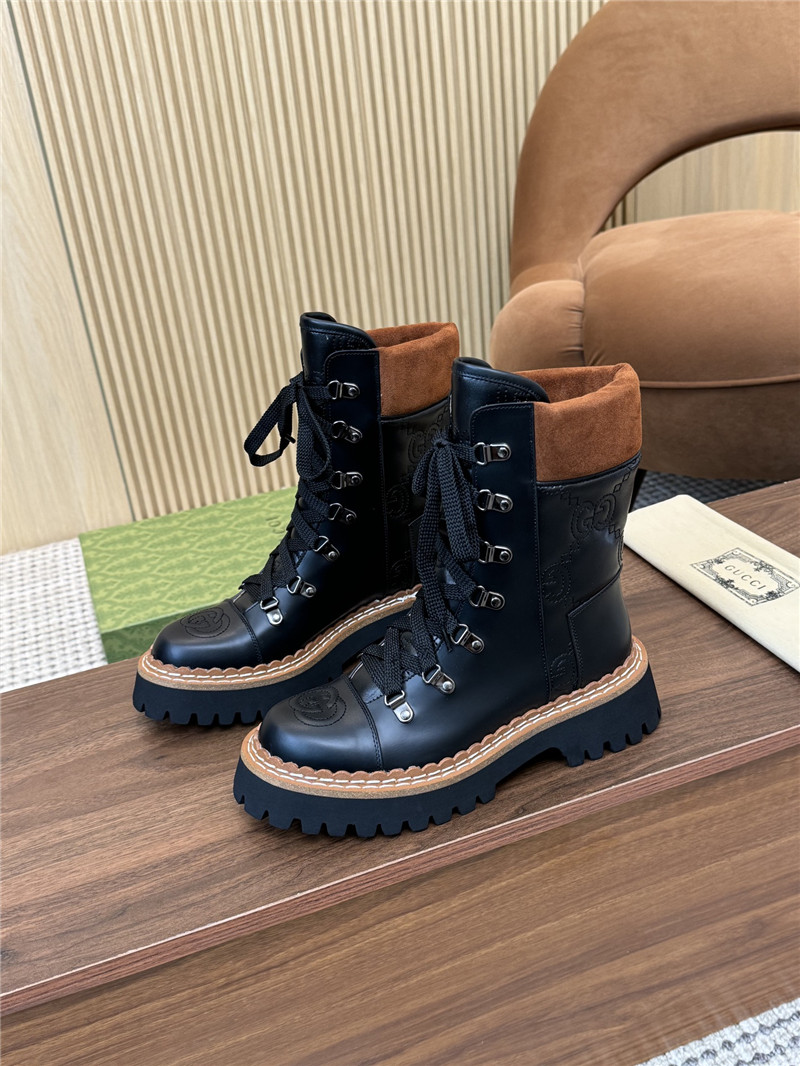 Gvc*1 gg quilted ankle boots