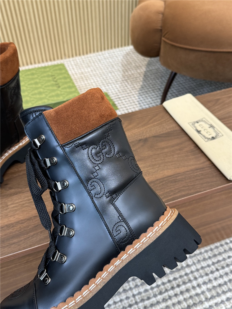 Gvc*1 gg quilted ankle boots