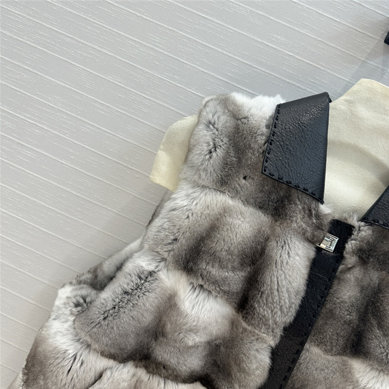 D10r horizontal striped vest jacket