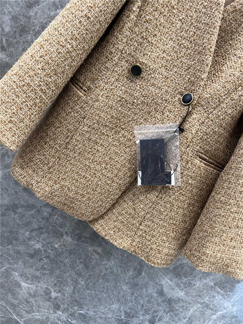 Y51 v -neck two -grain jacket