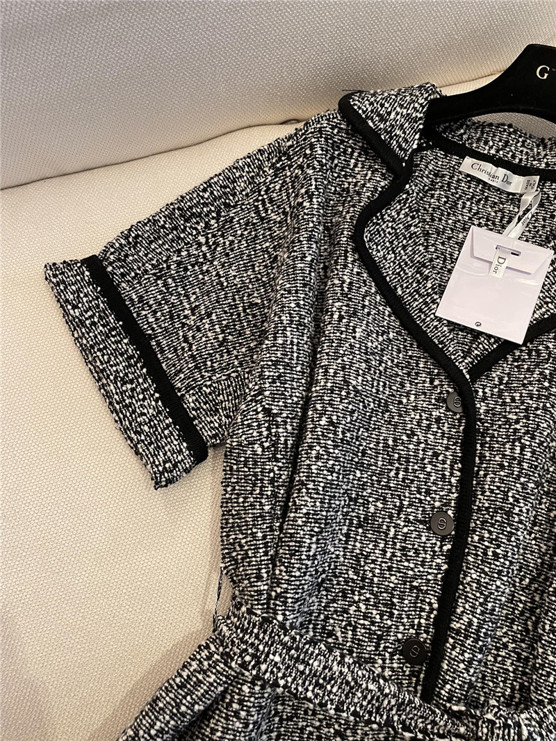 D10r waist knit short sleeve