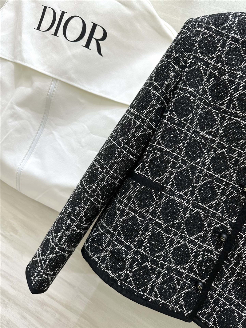 D10r webbing woven jacket