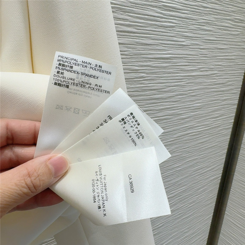 l0vis Vvtt0n lv new long sleeve