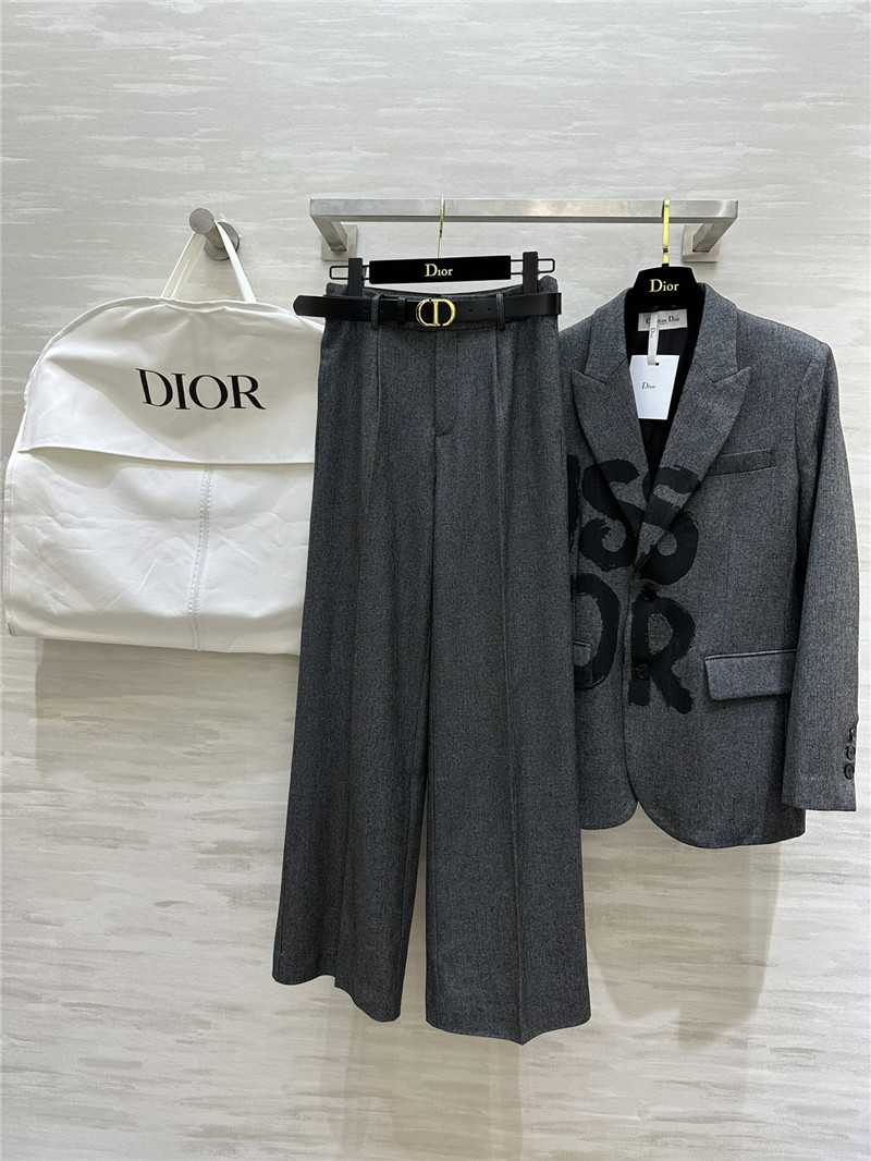 D10r belted straight-leg trousers