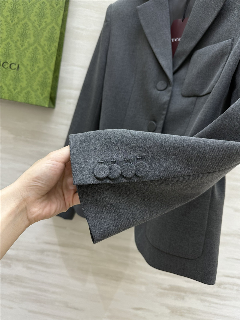 Gvc*1 lapel suit