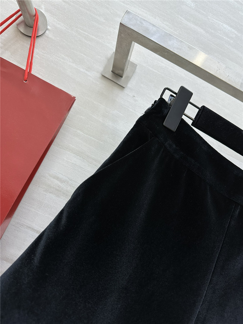 Va1e*ntin0 high waist shorts