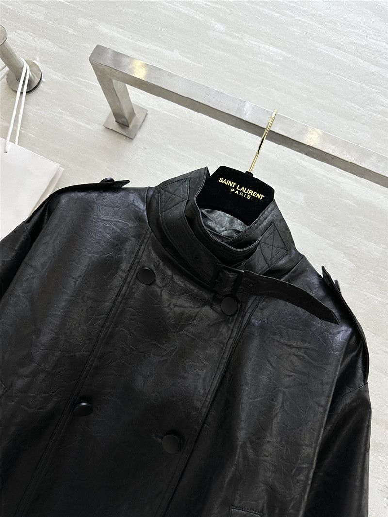 Y51 pleated trench coat