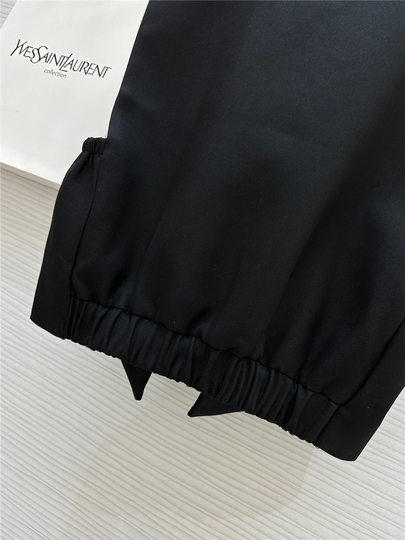 Y51 metal button vest