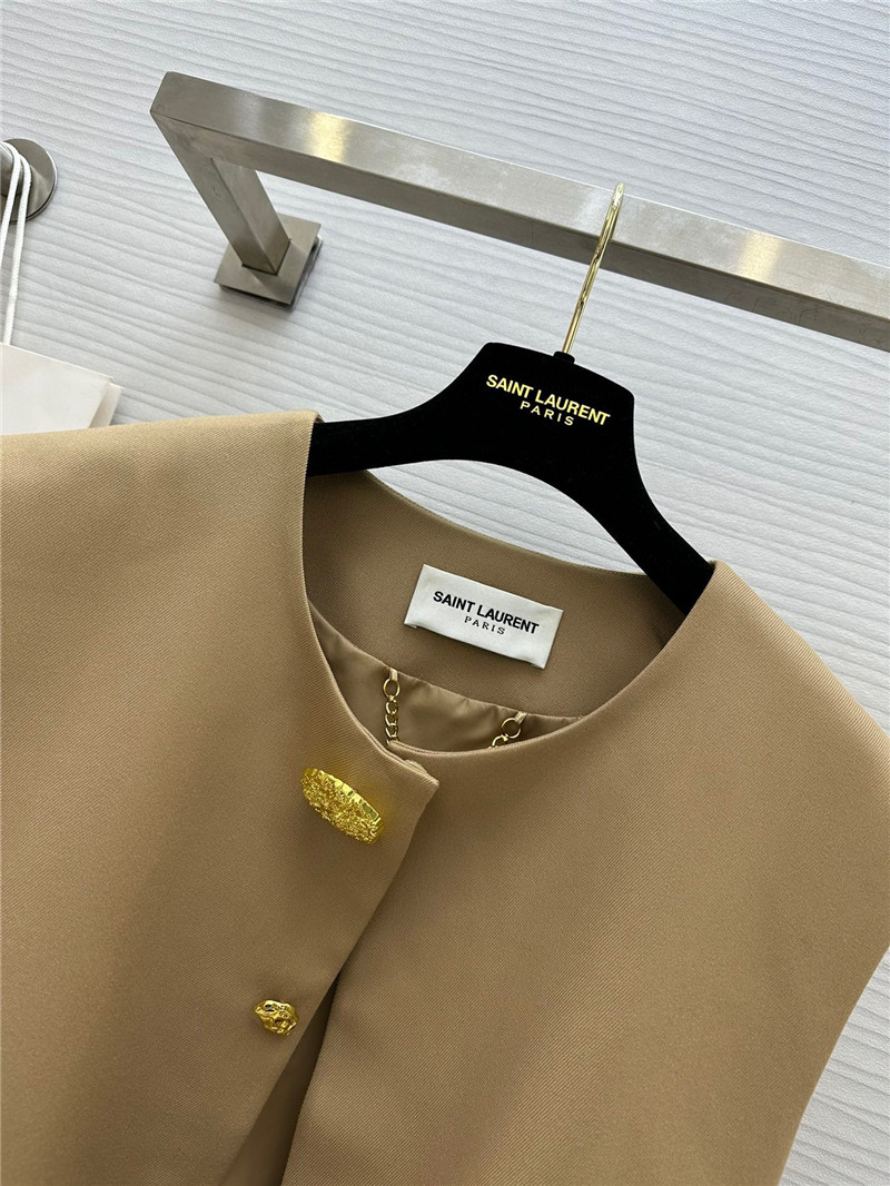 Y51 metal button vest