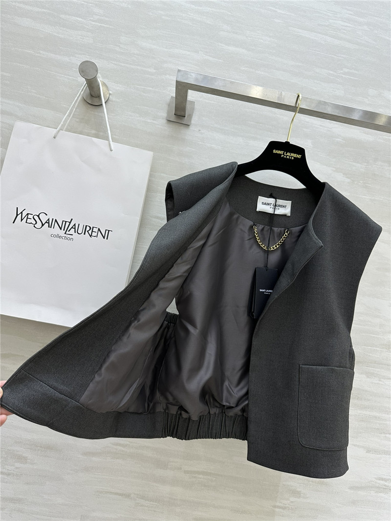 Y51 metal button vest