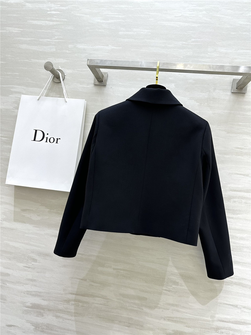D10r cd button wool coat