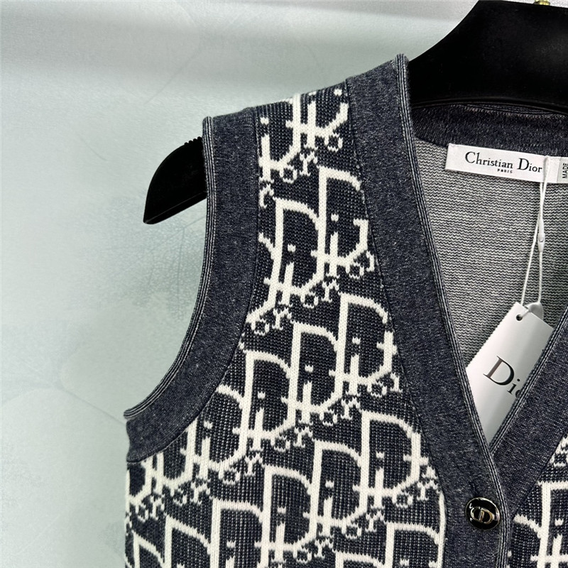 D10r oblique v-neck vest cardigan denim blue