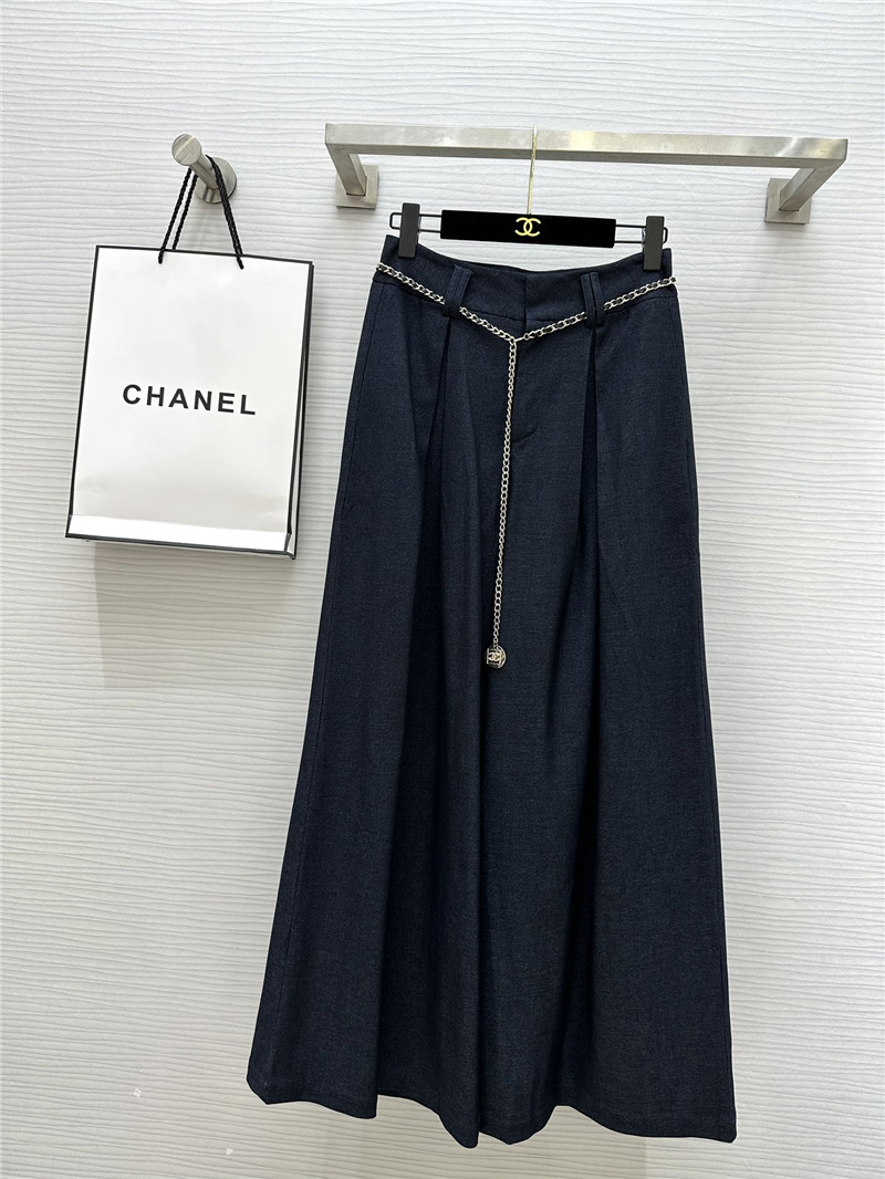 Ch**el straight leg wide hem trousers