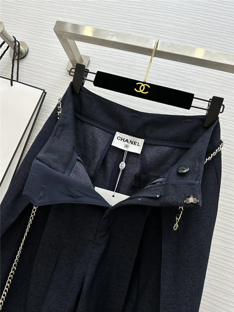 Ch**el straight leg wide hem trousers