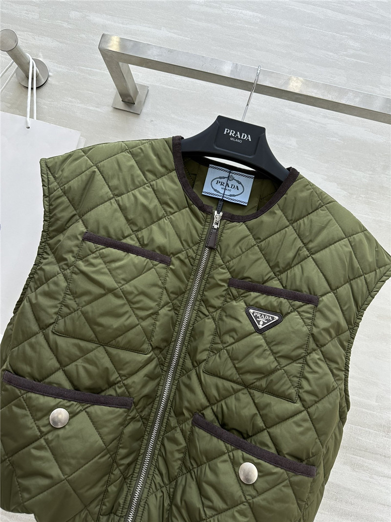 Pra*a quilted padded vest