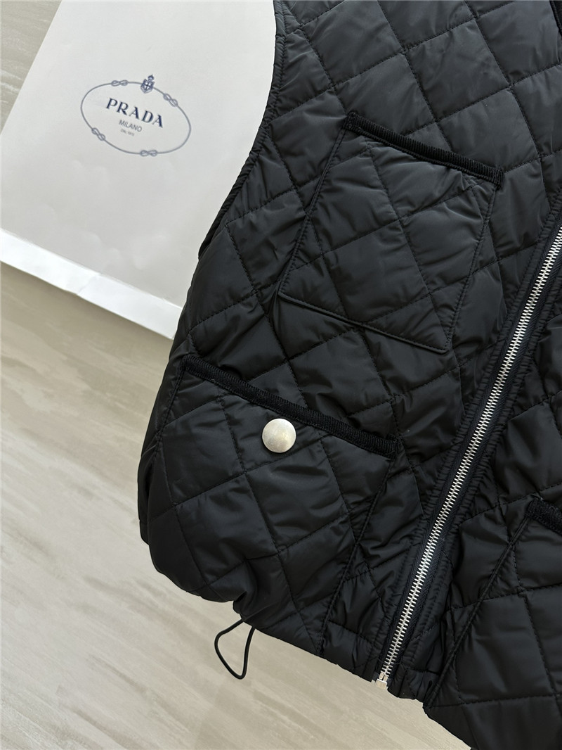 Pra*a quilted padded vest