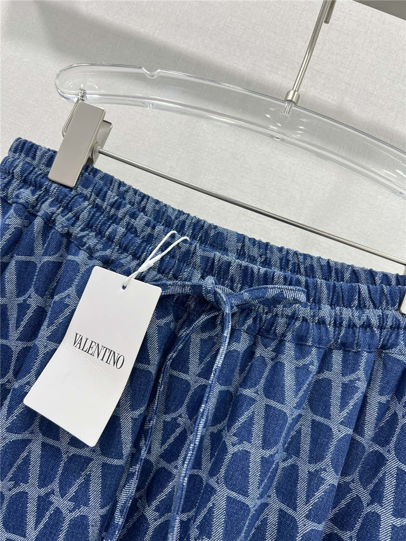 Va1e*ntin0 v letter jacquard skirt
