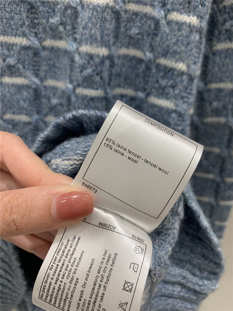 Ch**el stripe intarsia wool sweater in blue