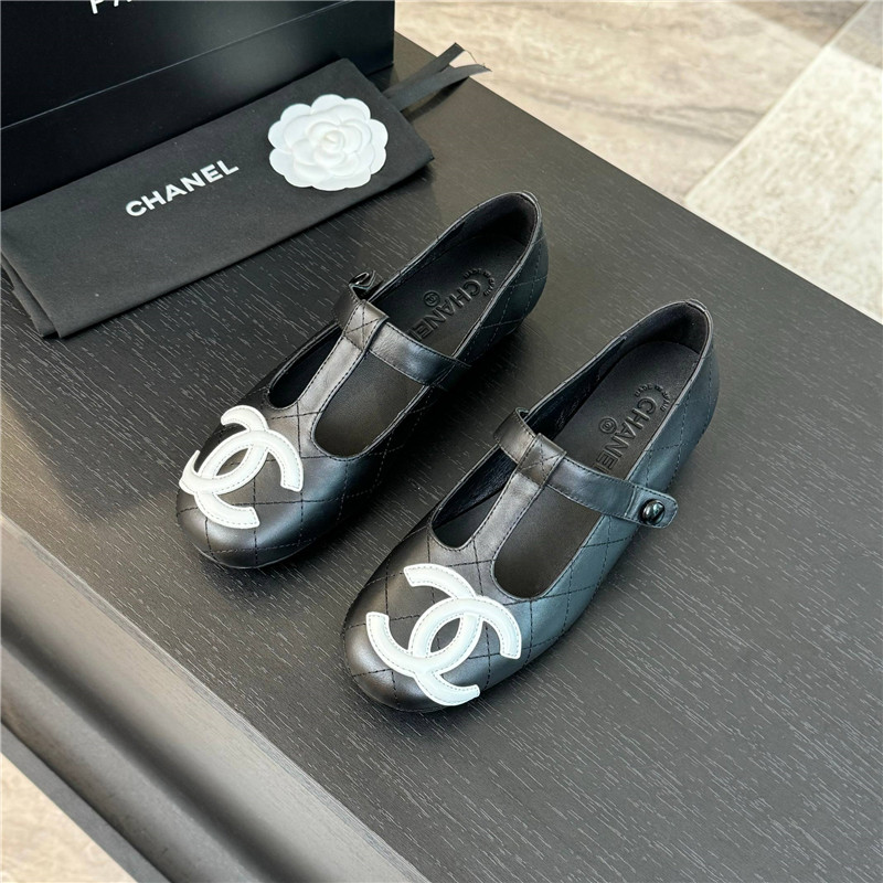 Ch**el mary janes t-strap loafers black