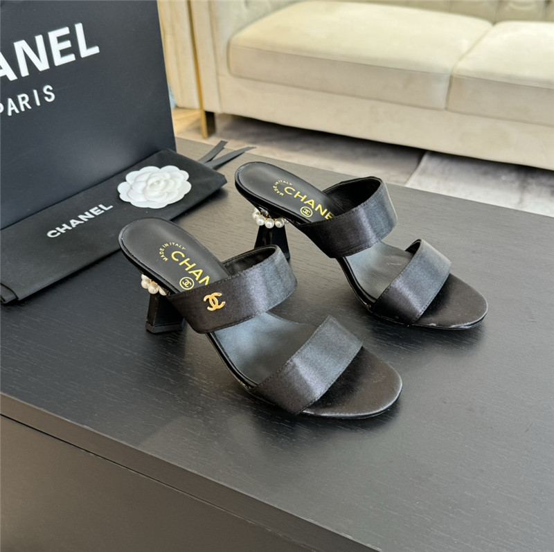 Ch**el pearl heel black satin leather mules