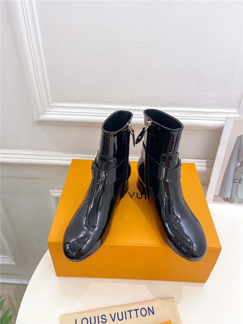 l0vis Vvtt0n patent leather westside ankle boots
