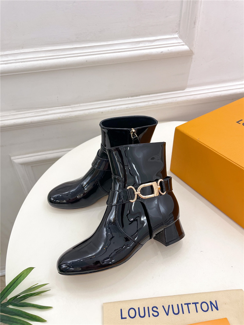 l0vis Vvtt0n patent leather westside ankle boots