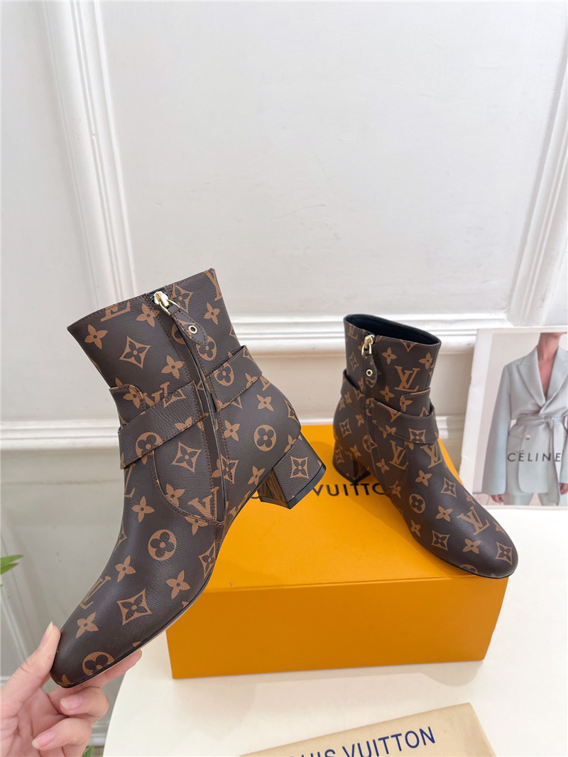 l0vis Vvtt0n monogram westside ankle boots