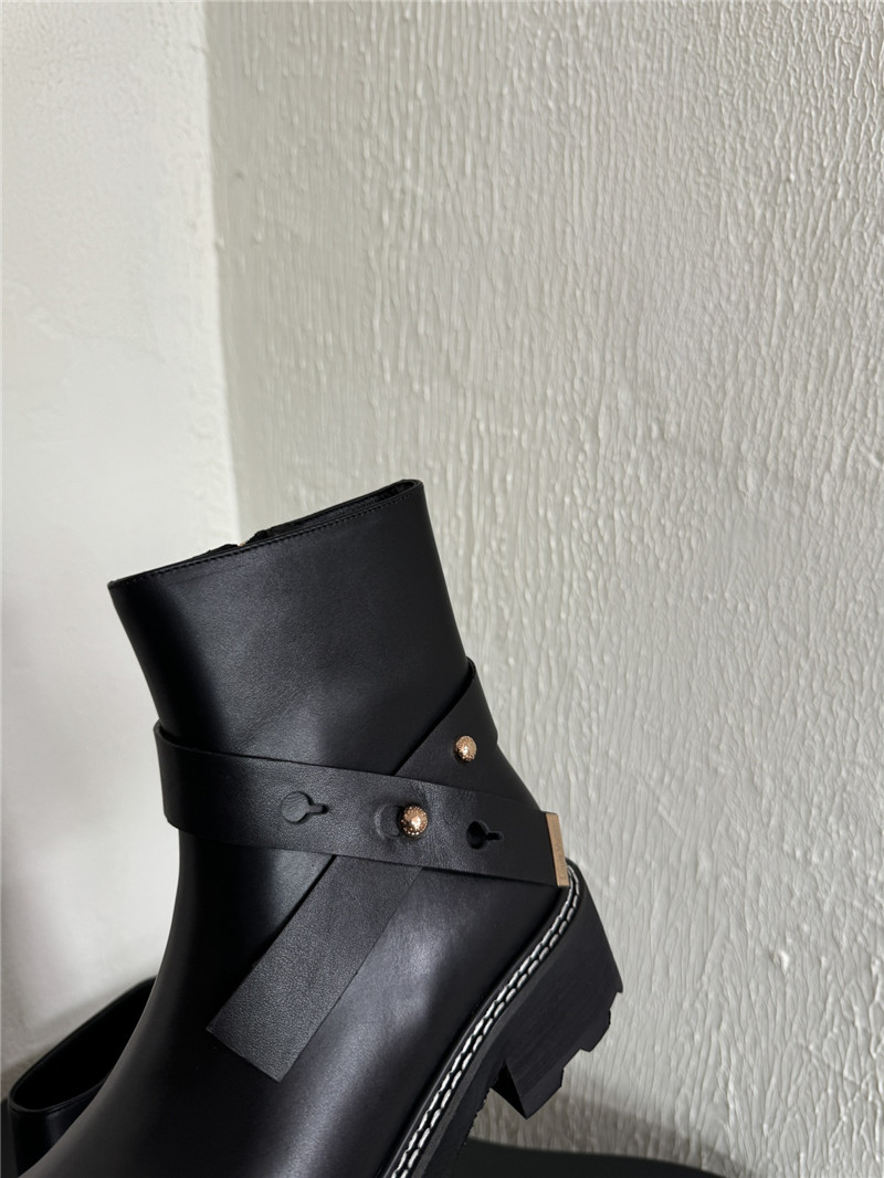 l0vis Vvtt0n lv beaubourg ankle boot