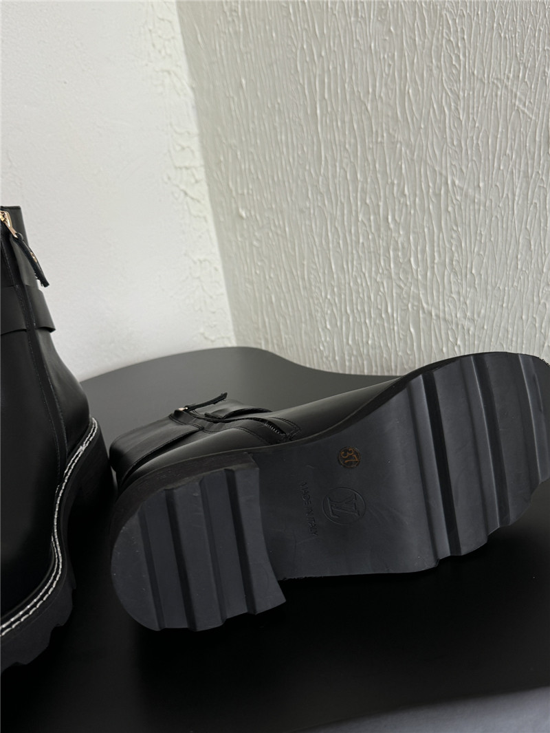 l0vis Vvtt0n lv beaubourg ankle boot