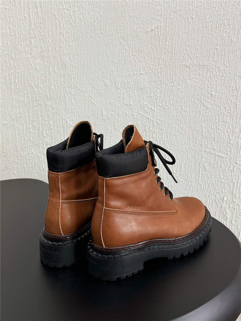 Pra*a brown leather work boots