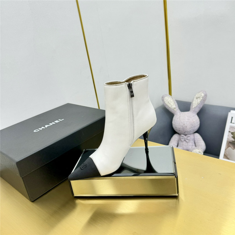 Ch**el white calfskin pointed toe heel boots