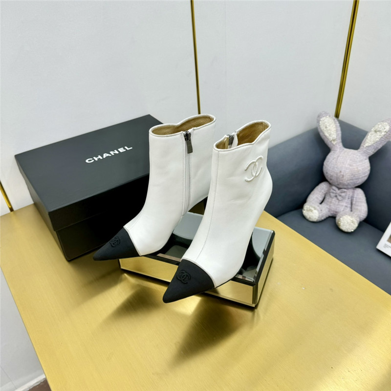 Ch**el white calfskin pointed toe heel boots