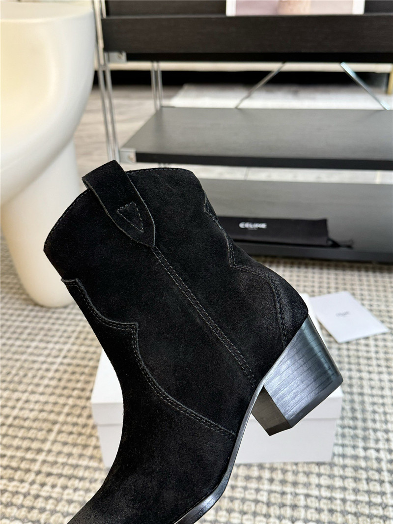 Ce1i*e black western embroidered suede boots