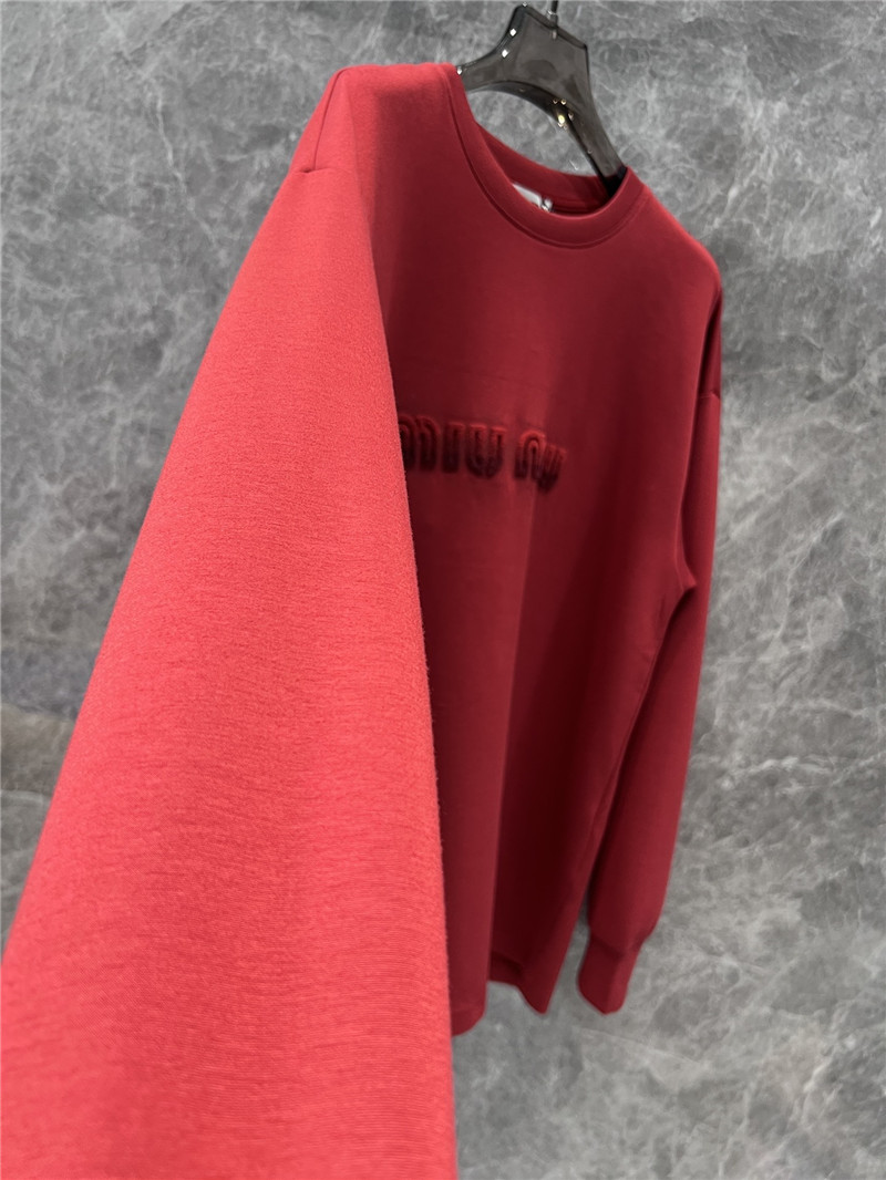 M1um1u sweatshirt + short skirt set