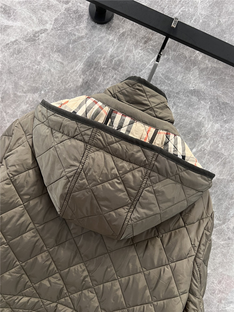 Bv*b*rry hooded coat
