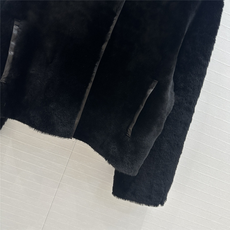H**me5 short shearling jacket