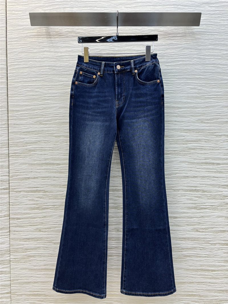 Va1e*ntin0 bootcut jeans