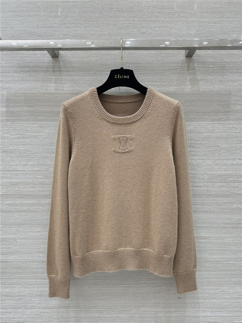 Ce1i*e triomphe wool sweater in beige