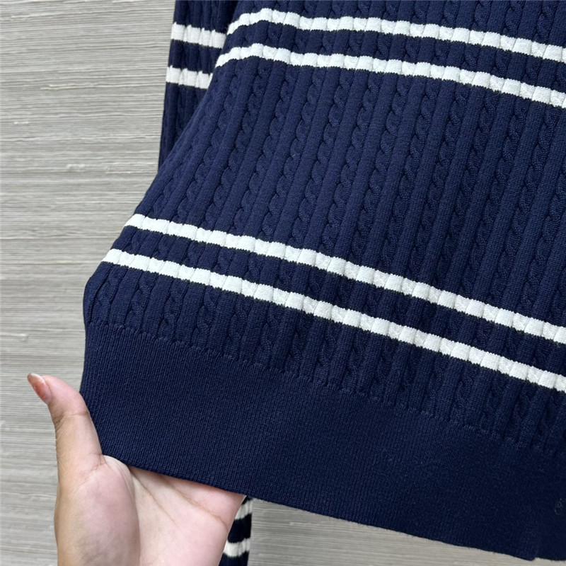 Y51 logo stripe cable knit sweater in navy