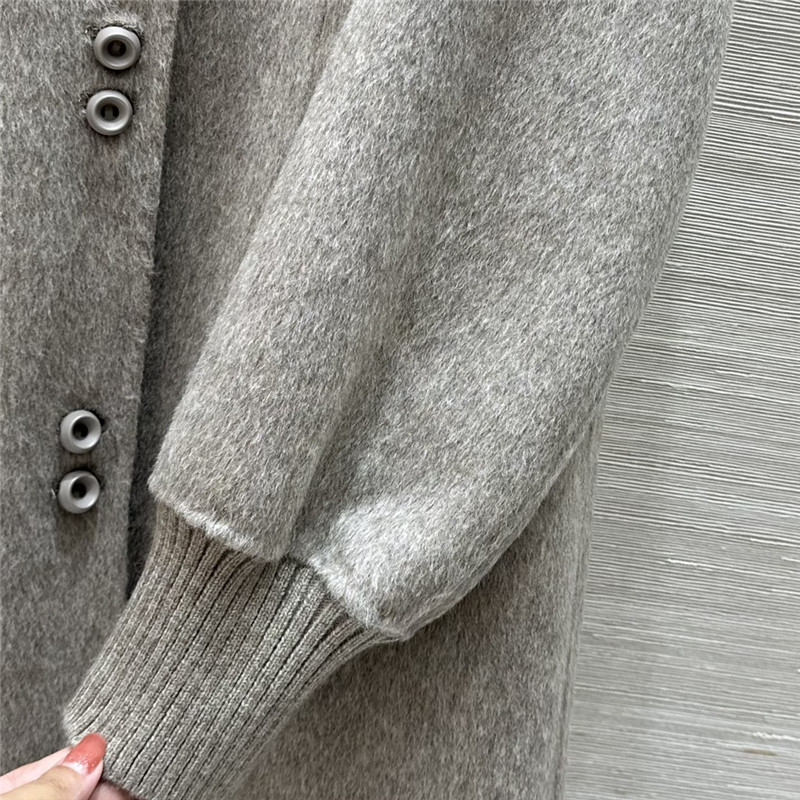 Vanitoo cashmere coat