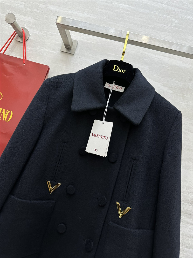 Va1e*ntin0 wool coat