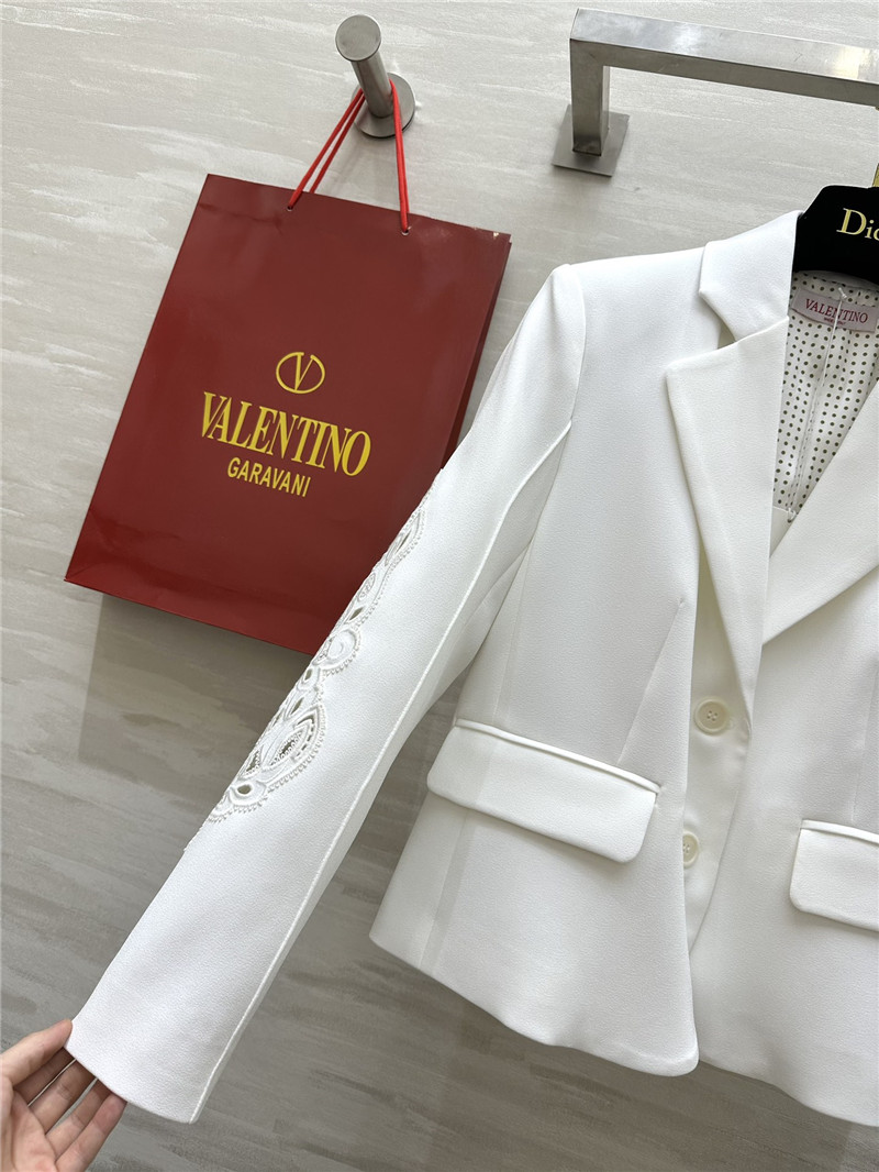 Va1e*ntin0 suit jacket