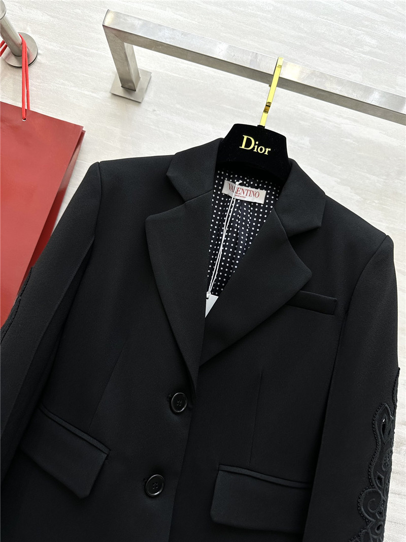 Va1e*ntin0 suit jacket
