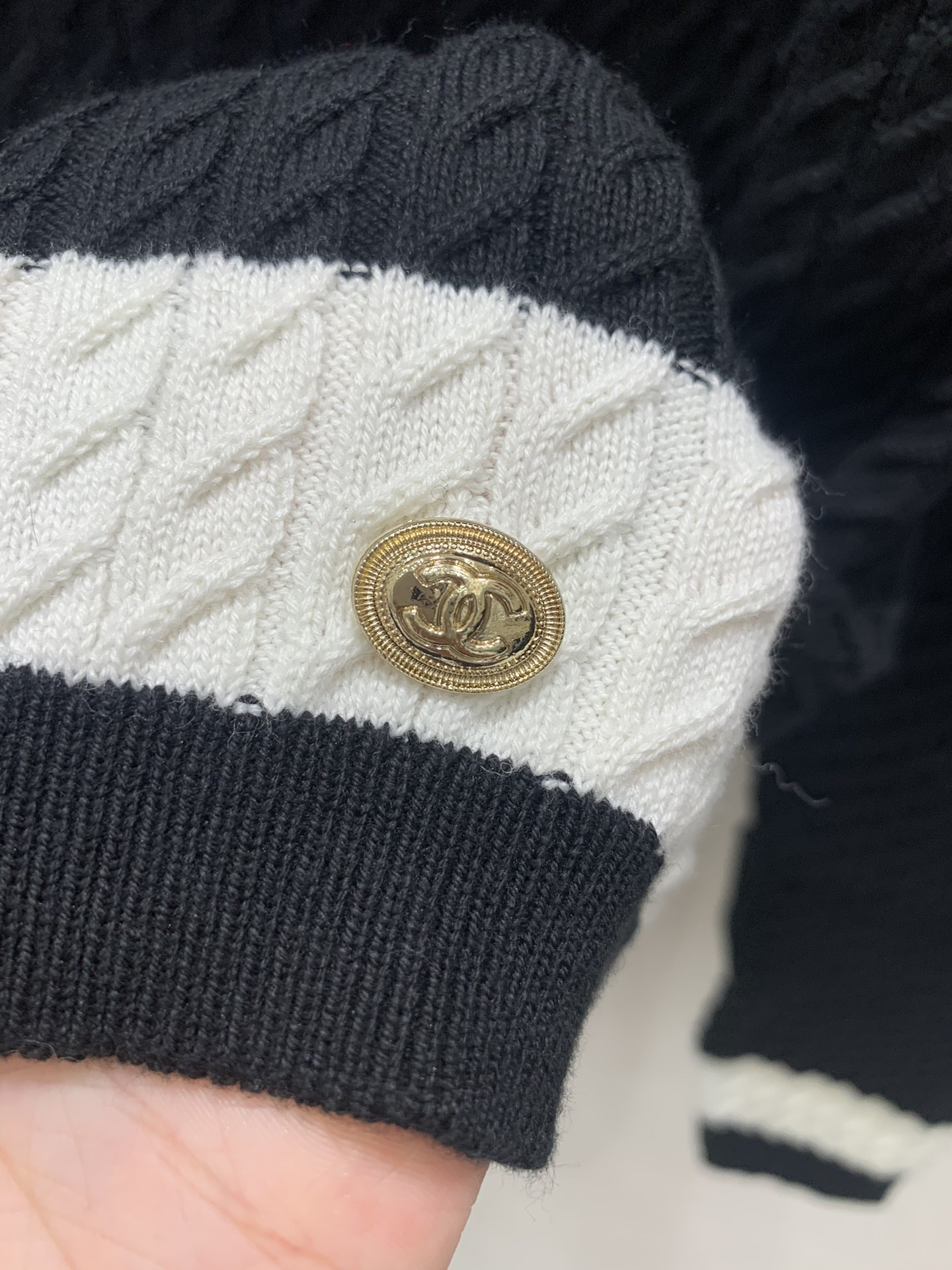 Ch**el contrast bow tie neck sweater in black